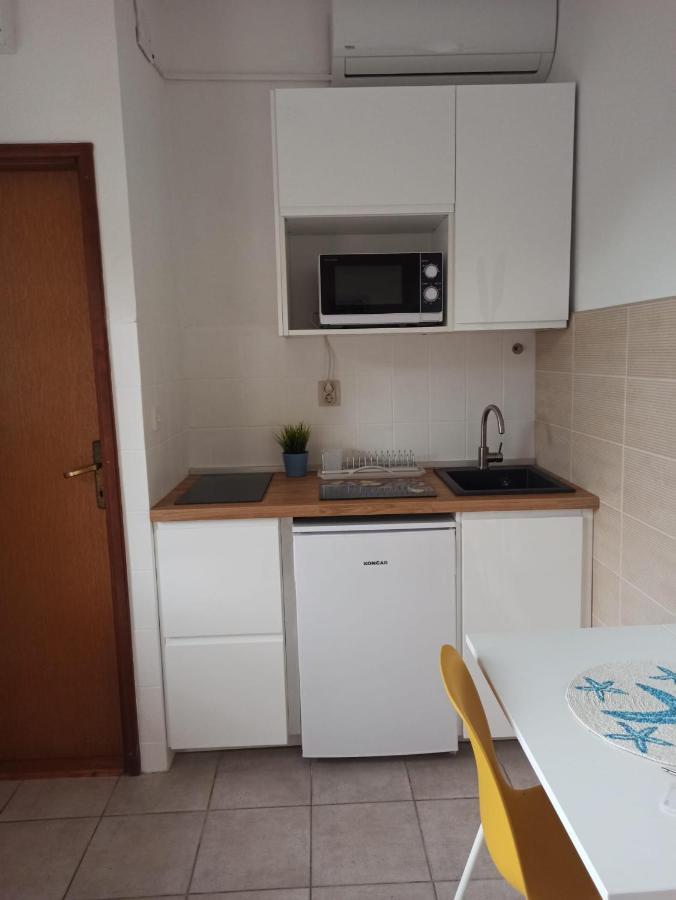 Apartments Pero 포드고라 외부 사진
