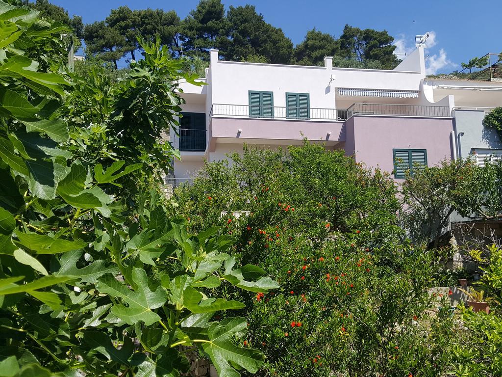 Apartments Pero 포드고라 외부 사진